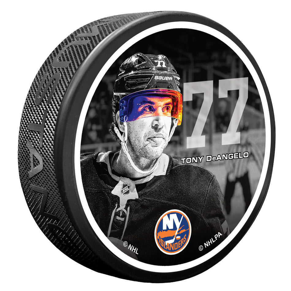 #77 DeAngelo | Neon Visor Puck